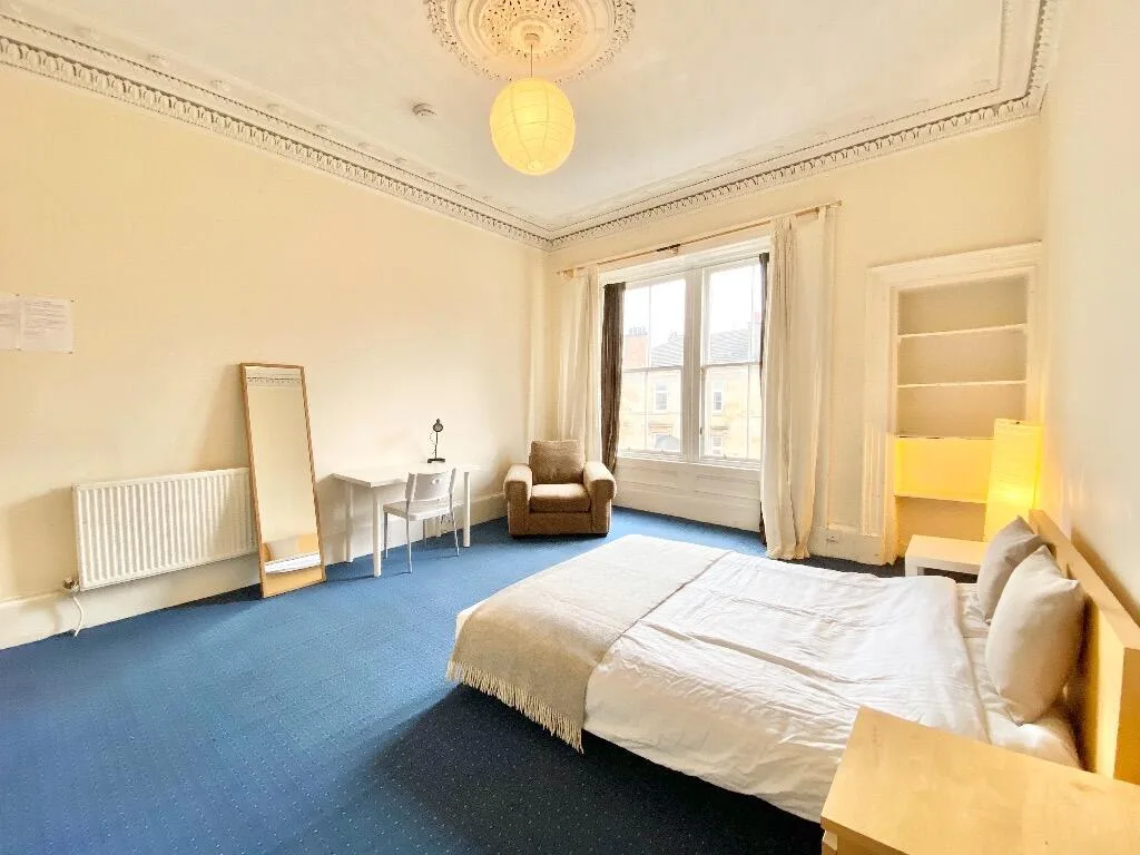 4 bedroom flat for rent