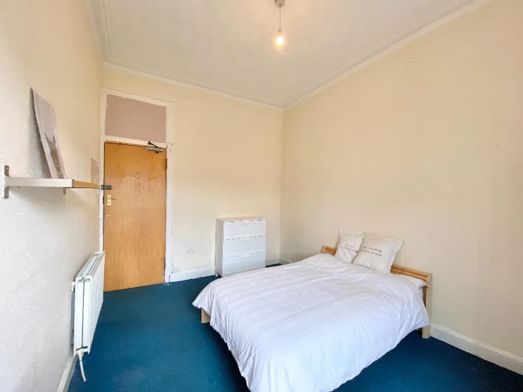 4 bedroom flat for rent