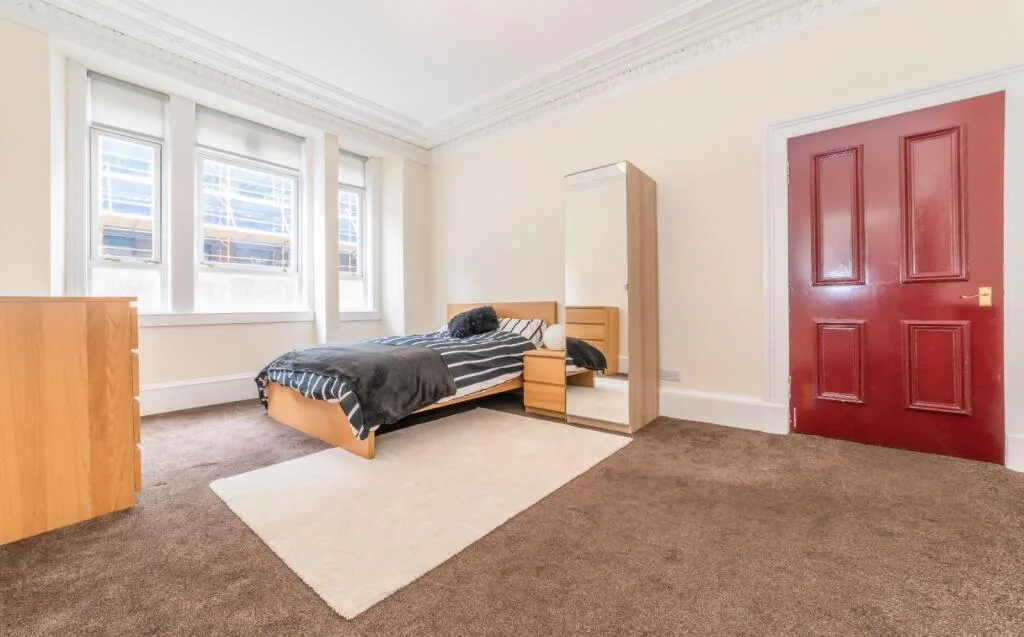 4 bedroom flat for rent