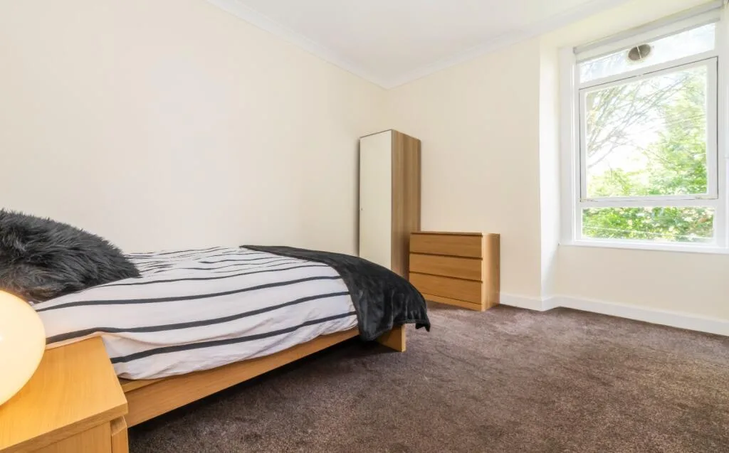 4 bedroom flat for rent