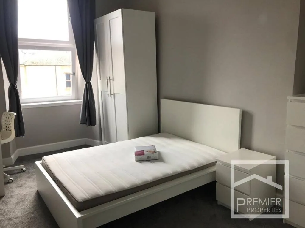 4 bedroom flat for rent