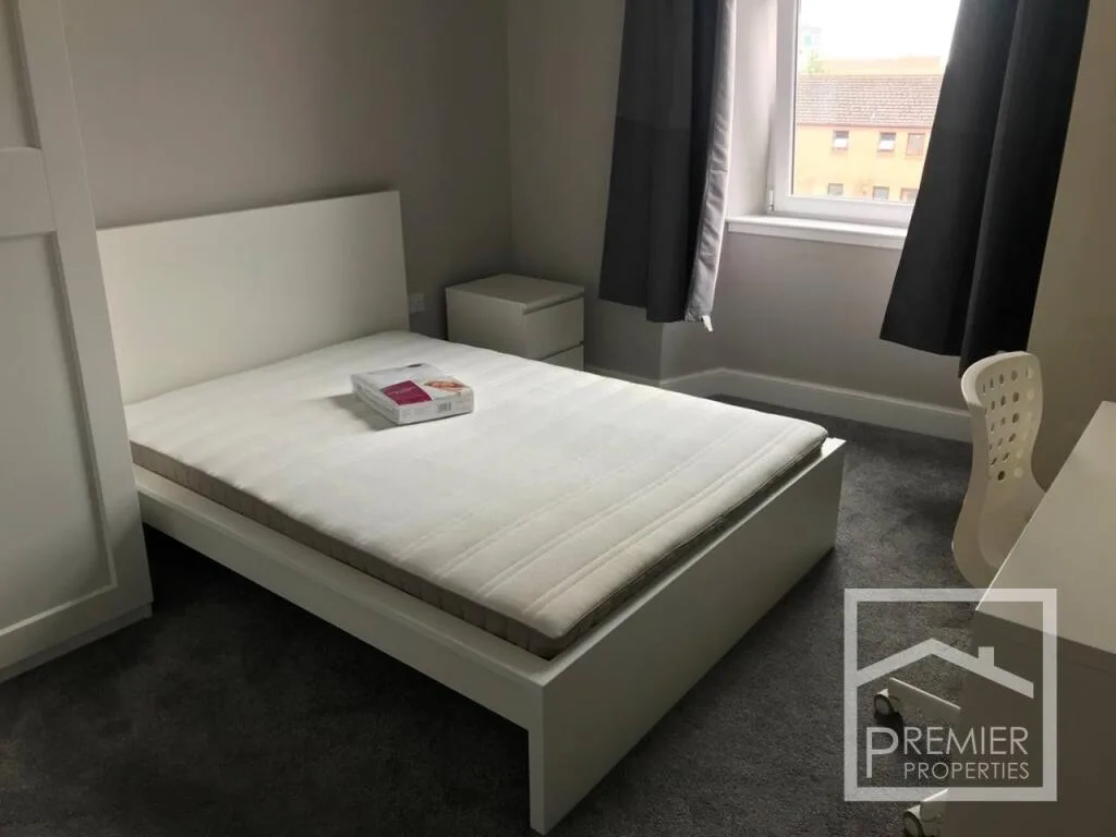4 bedroom flat for rent