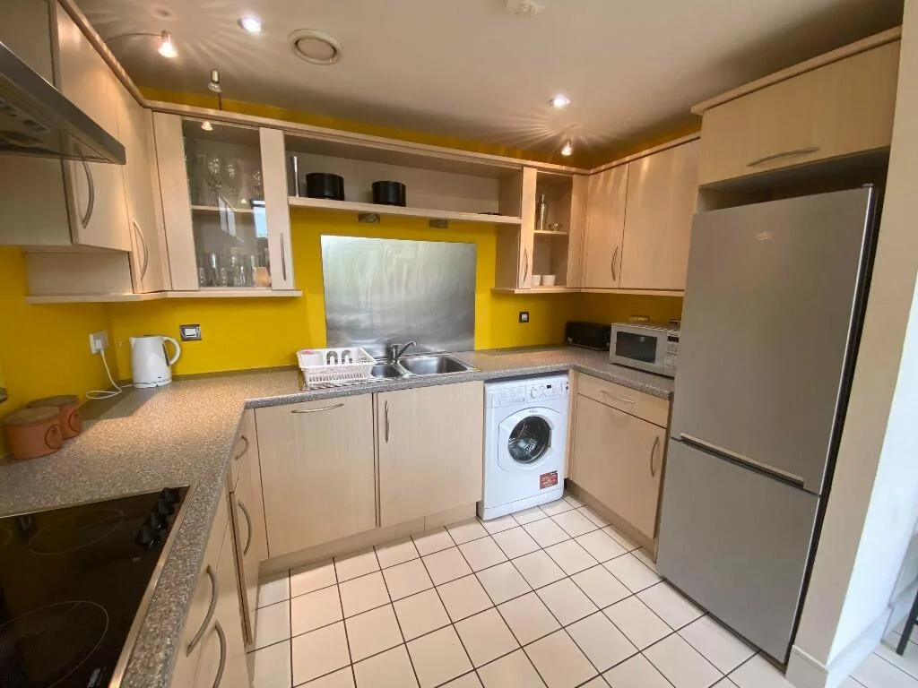 3 bedroom flat for rent