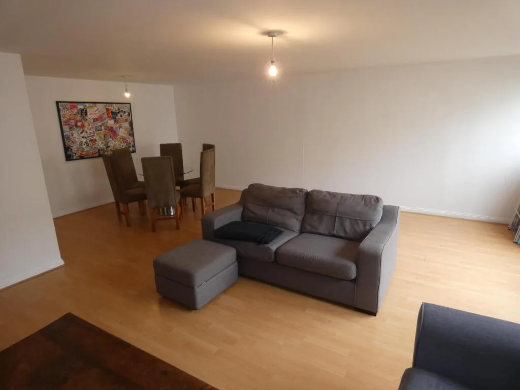 3 bedroom apartment for rent