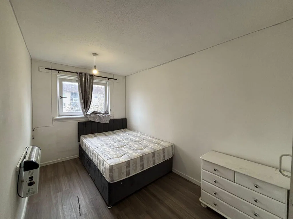 4 bedroom flat for rent