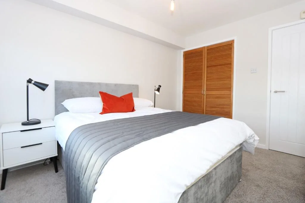 2 bedroom flat for rent