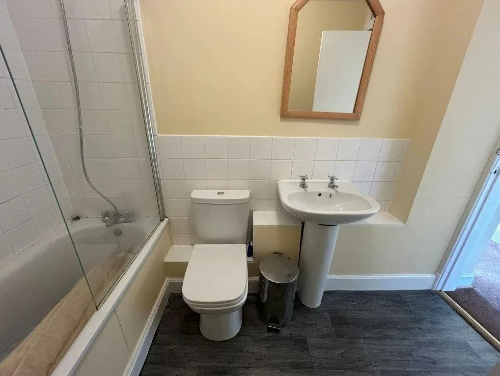 3 bedroom flat for rent