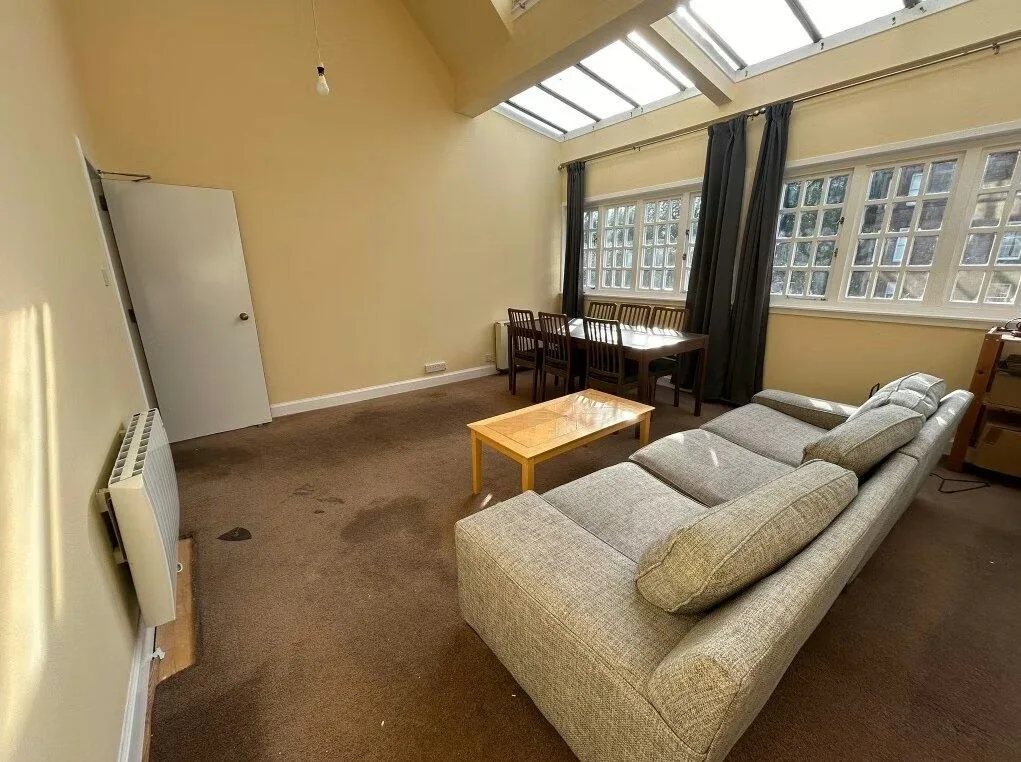 3 bedroom flat for rent