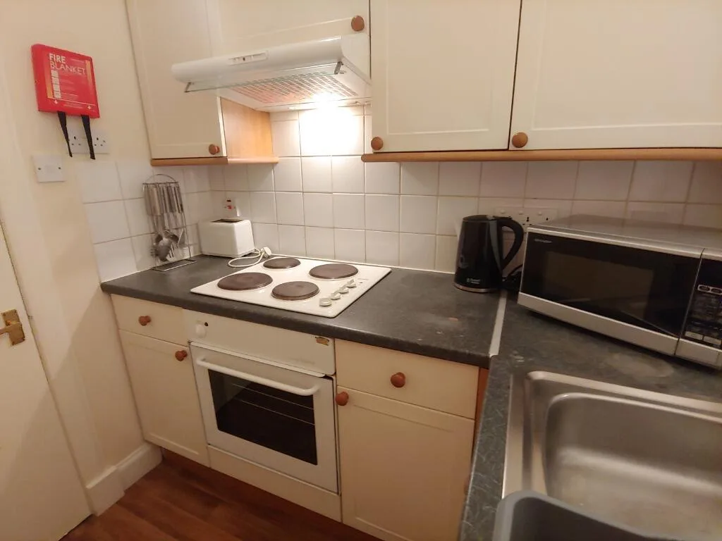 3 bedroom flat for rent