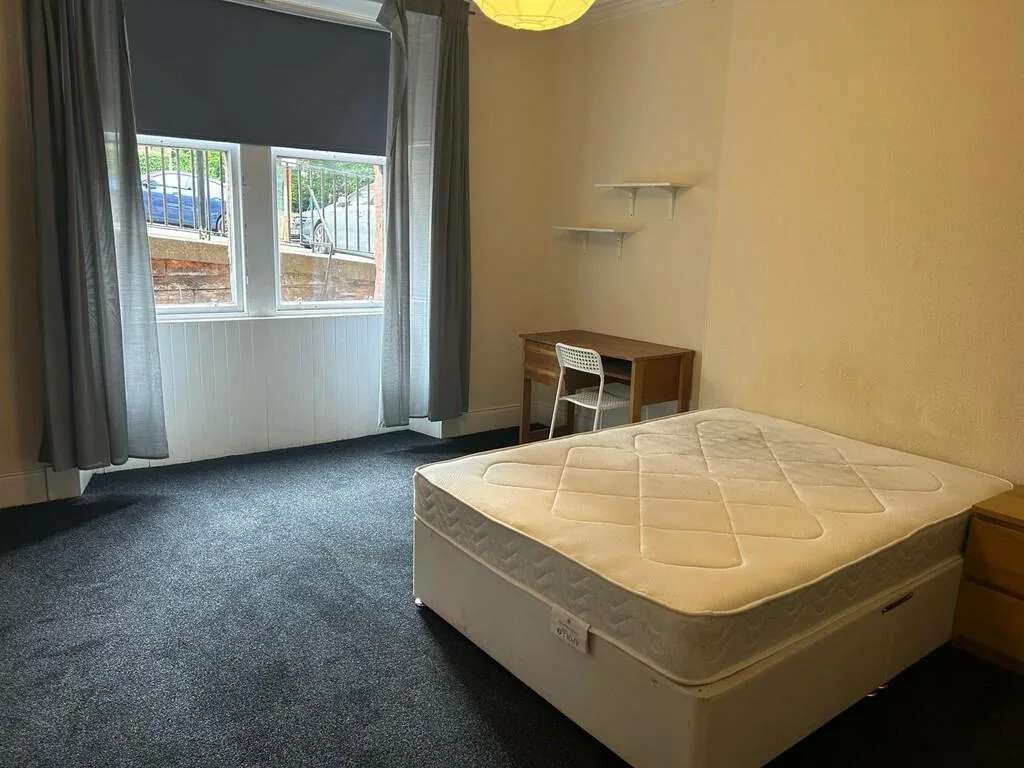 4 bedroom flat for rent