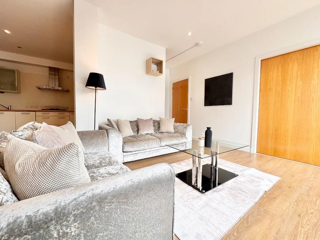 2 bedroom flat for rent