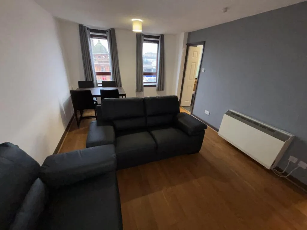 3 bedroom flat for rent