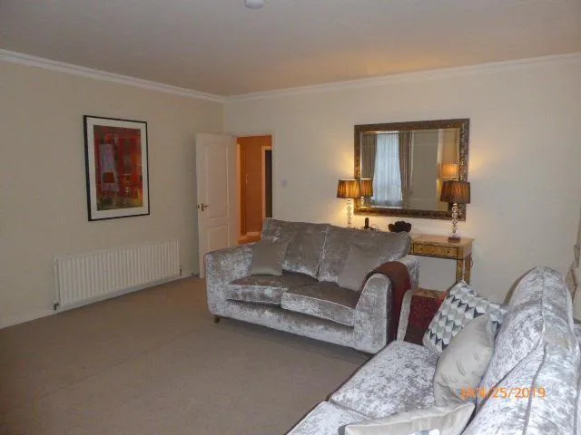 2 bedroom flat for rent