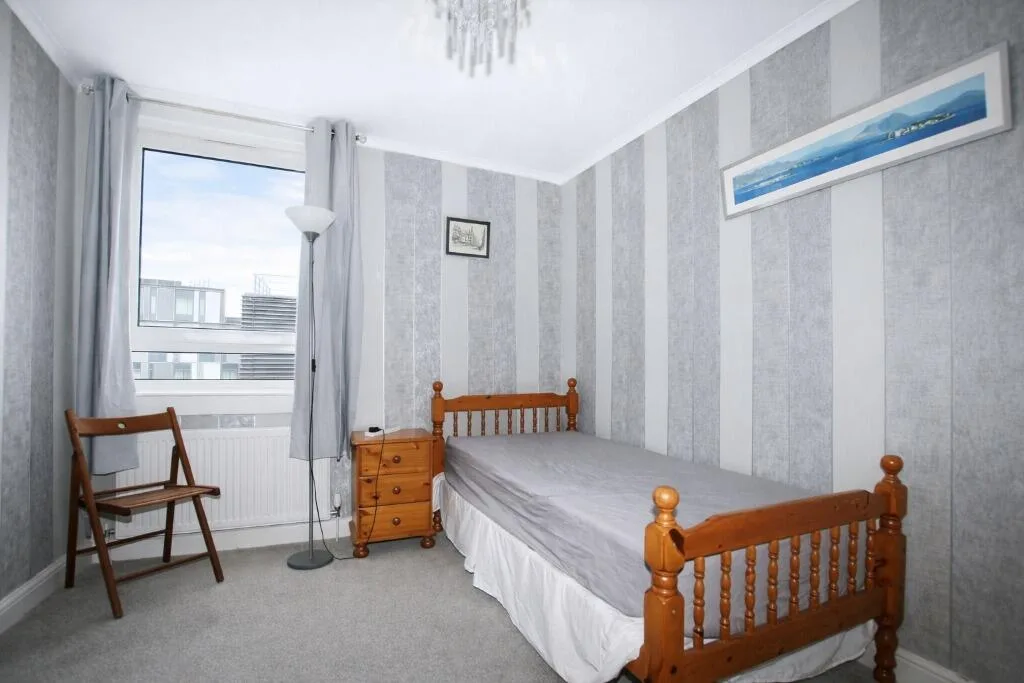 2 bedroom maisonette for rent