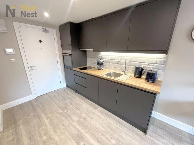 Studio flat for rent