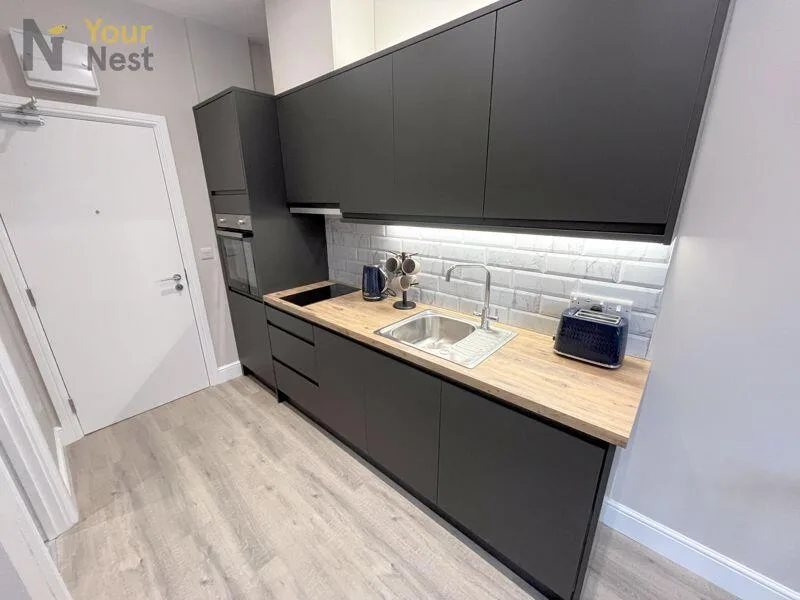 Studio flat for rent