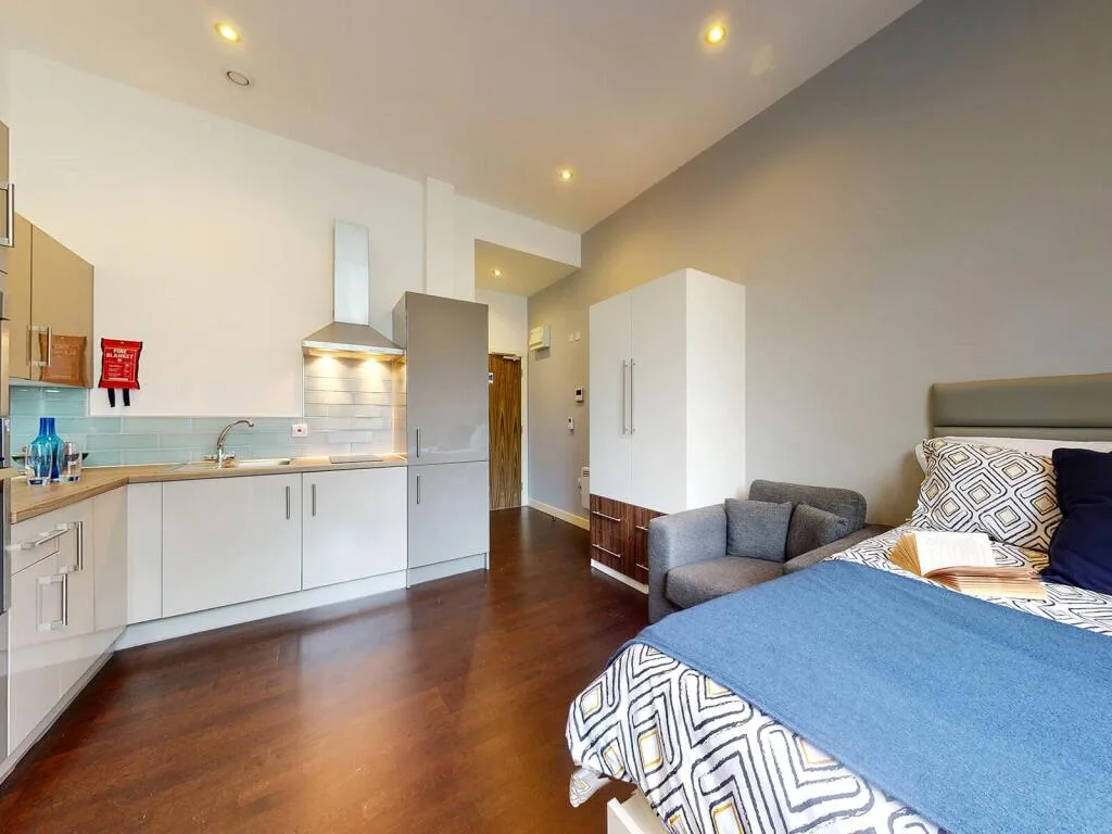 Studio apartment for rent