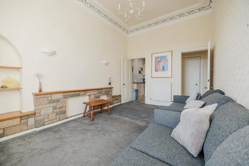 2 bedroom flat for rent
