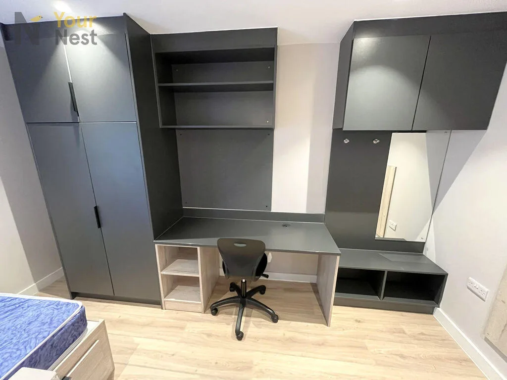 Studio flat for rent