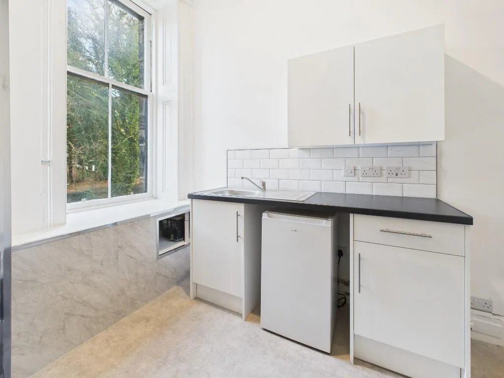 1 bedroom house of multiple occupation for rent