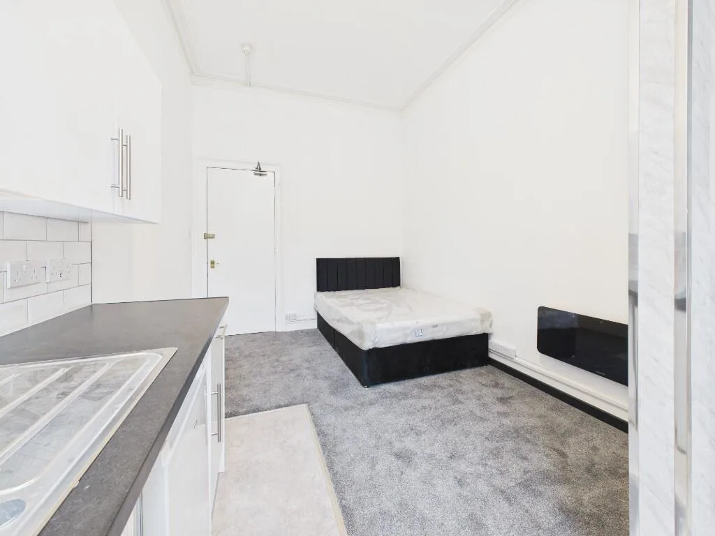 1 bedroom house of multiple occupation for rent