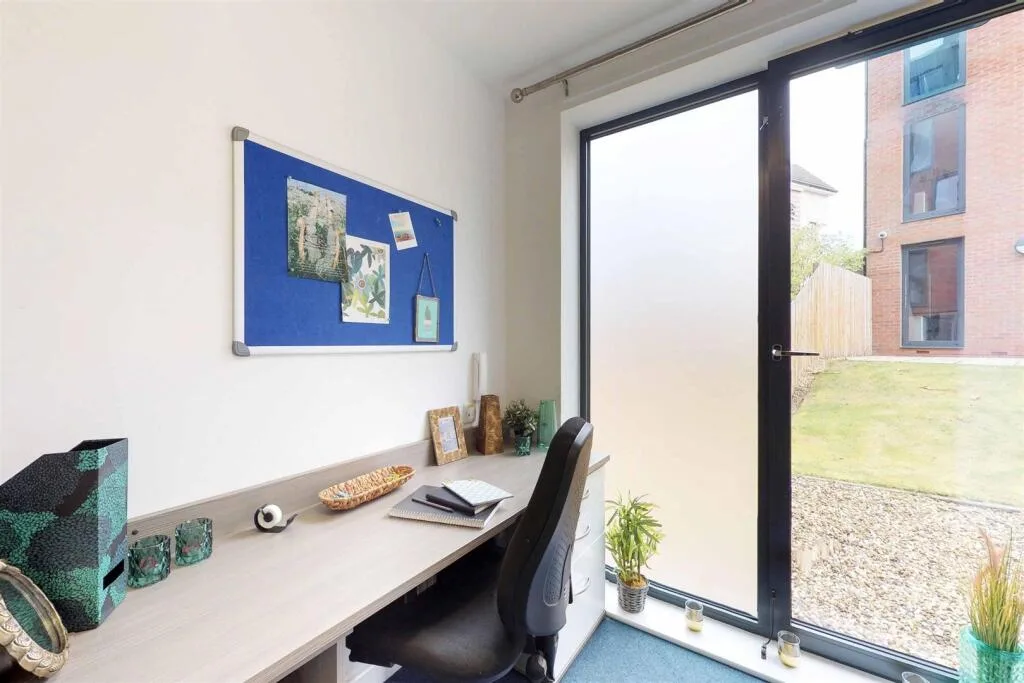 1 bedroom flat share for rent