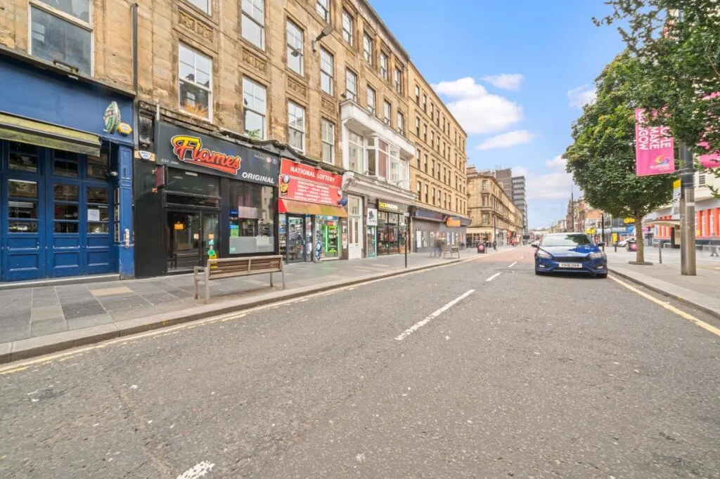 4 bedroom flat for rent