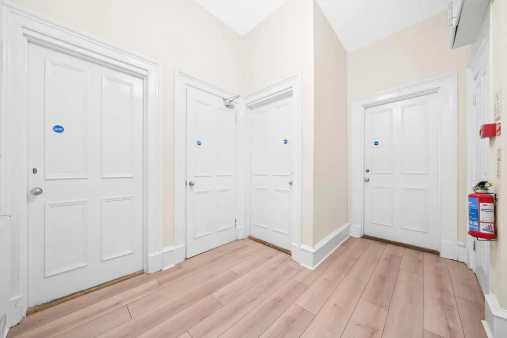 4 bedroom flat for rent