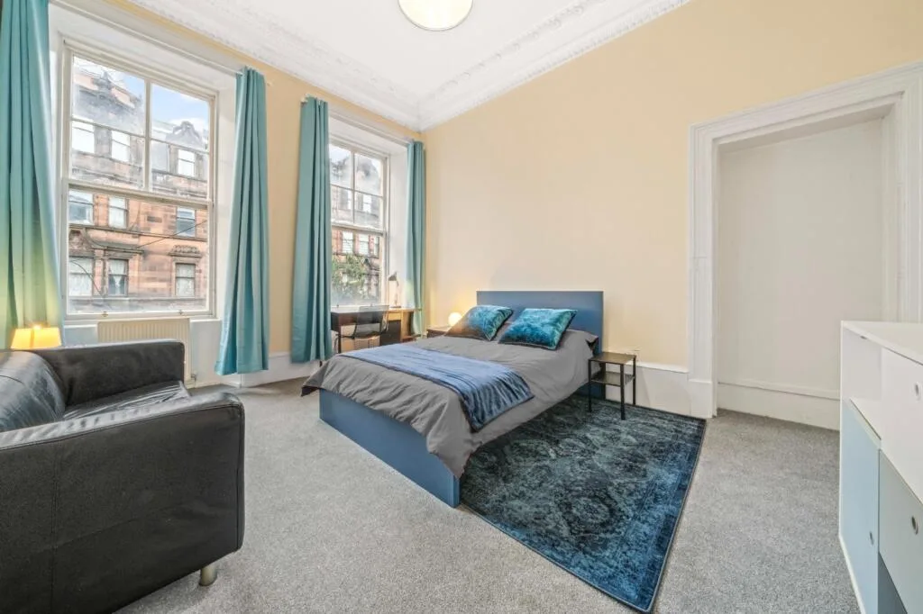 4 bedroom flat for rent