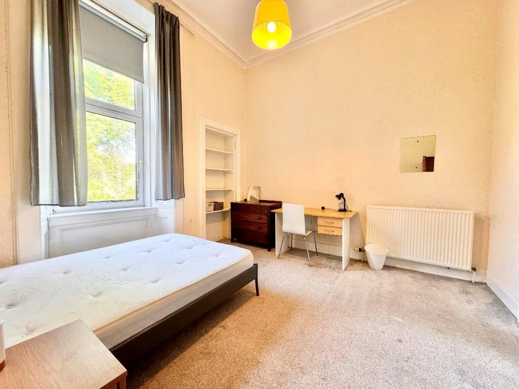 4 bedroom flat for rent