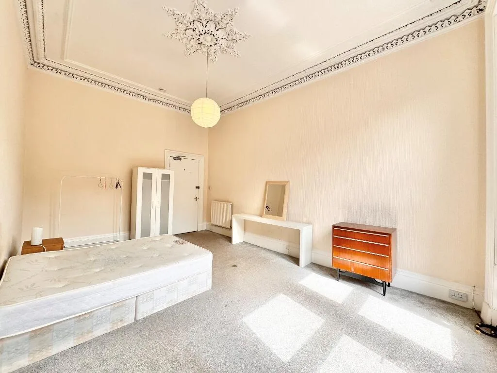 4 bedroom flat for rent