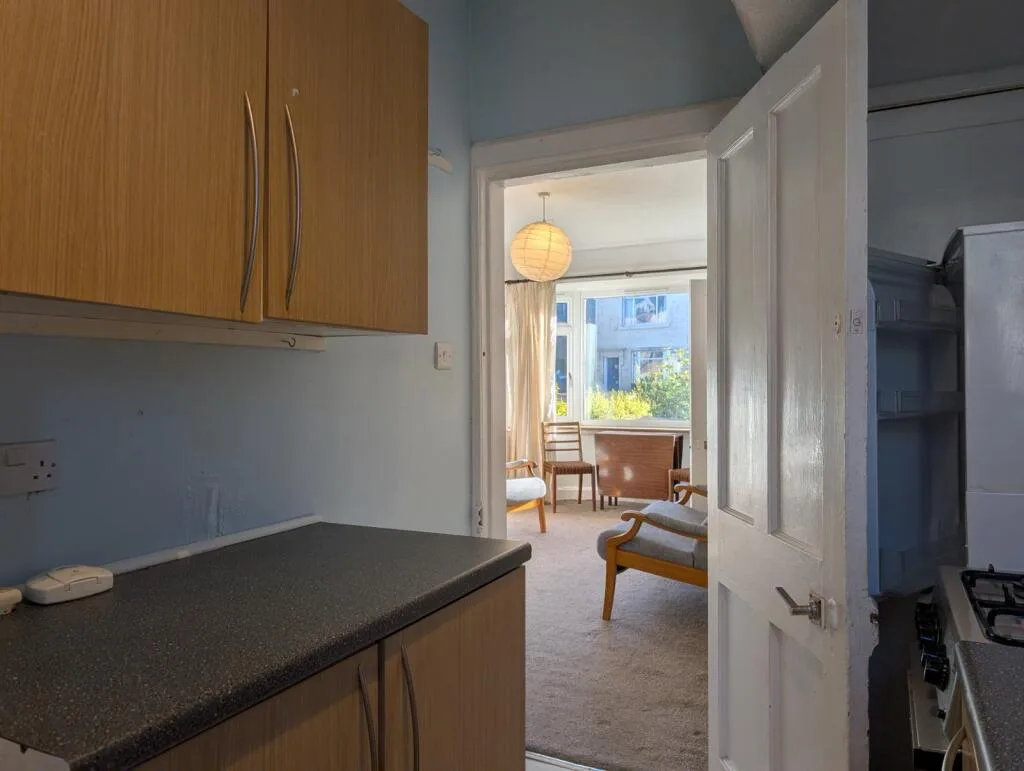 3 bedroom semi-detached house for rent