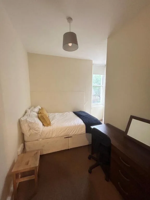 3 bedroom flat for rent