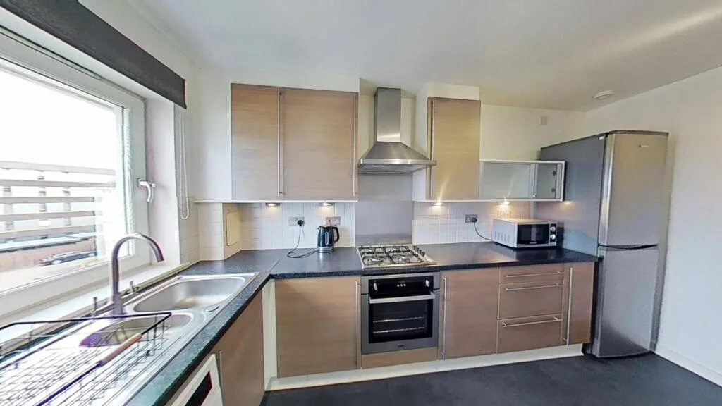 3 bedroom flat for rent