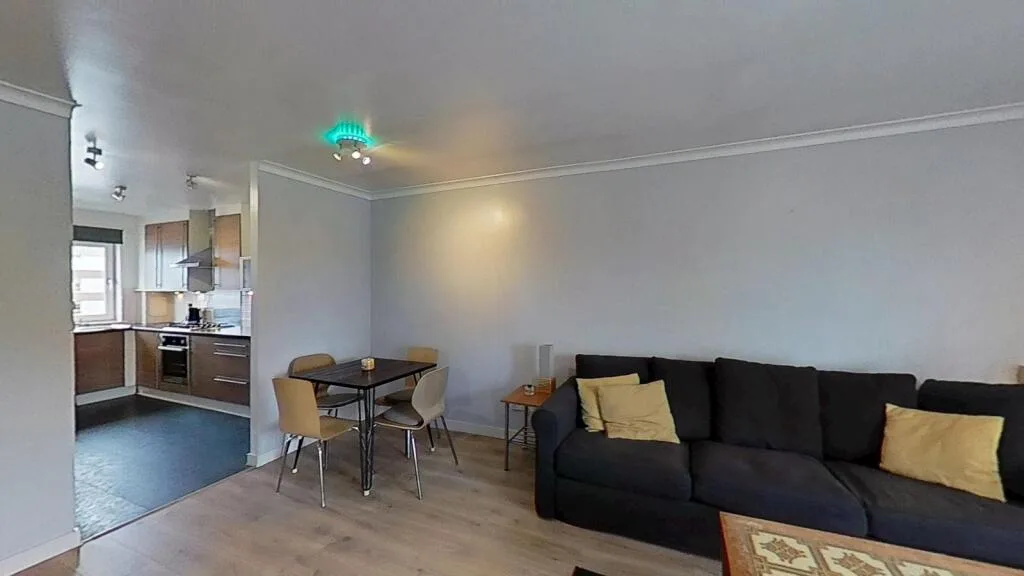 3 bedroom flat for rent