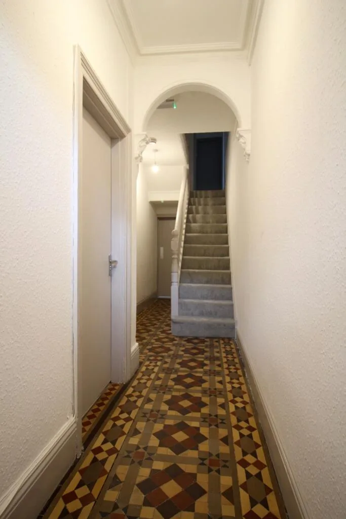 1 bedroom house for rent