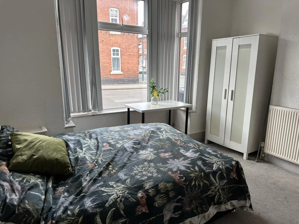 1 bedroom house for rent
