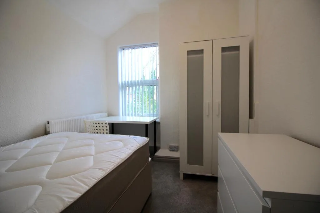 1 bedroom house for rent