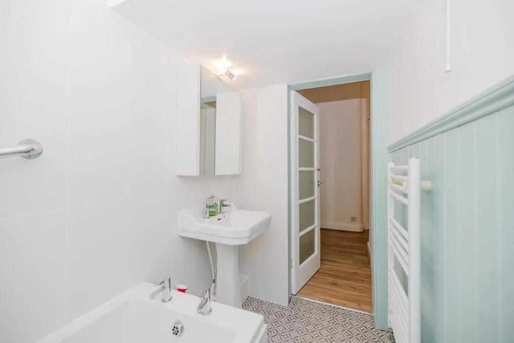 2 bedroom flat for rent
