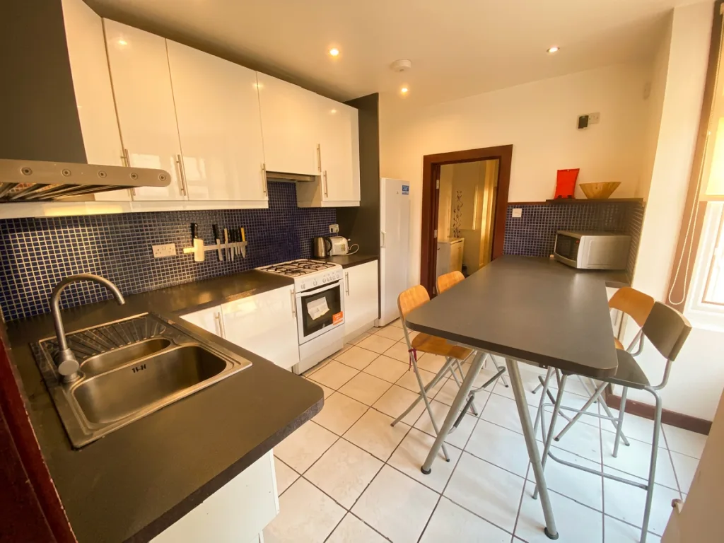 1 bedroom house for rent