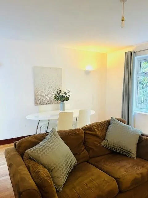 1 bedroom house for rent