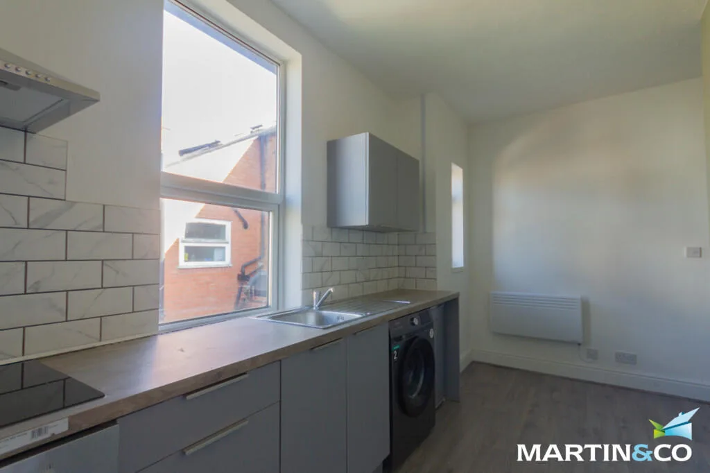 2 bedroom flat for rent