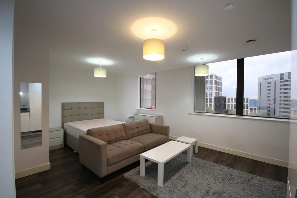 Studio flat for rent