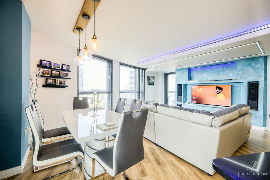 2 bedroom penthouse for rent