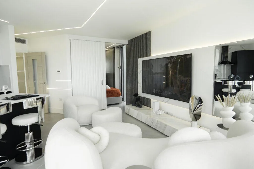 2 bedroom house for rent