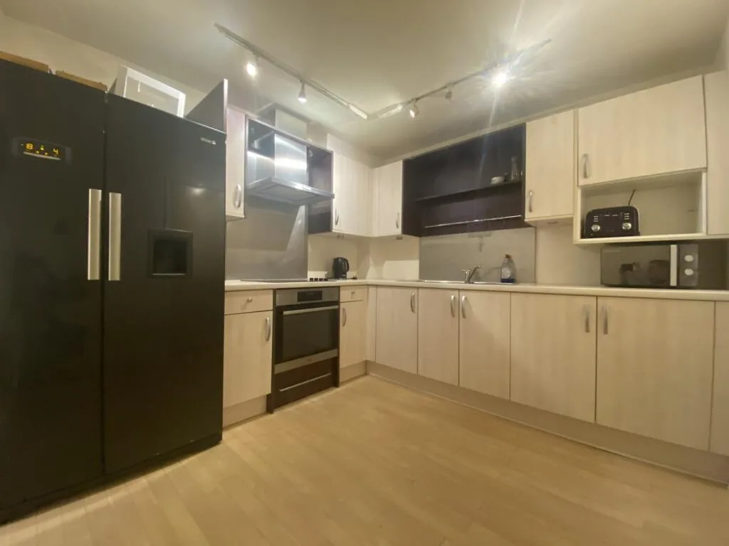 3 bedroom flat for rent