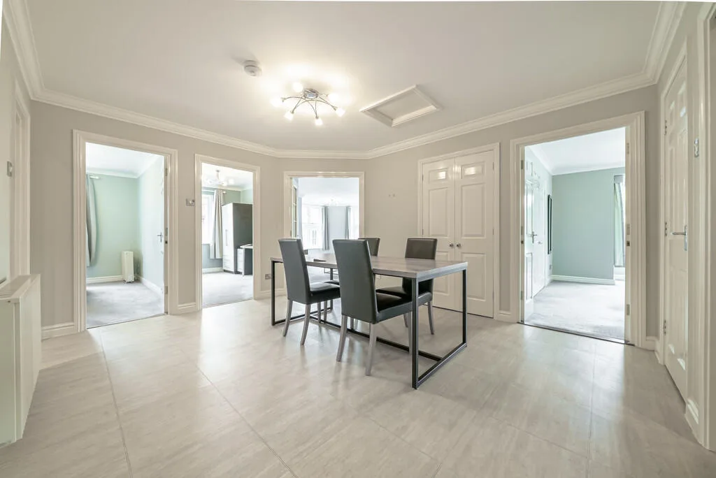 3 bedroom apartment for rent