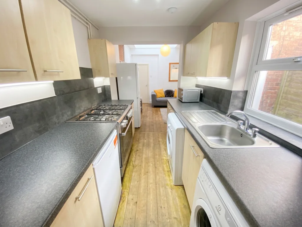4 bedroom house for rent