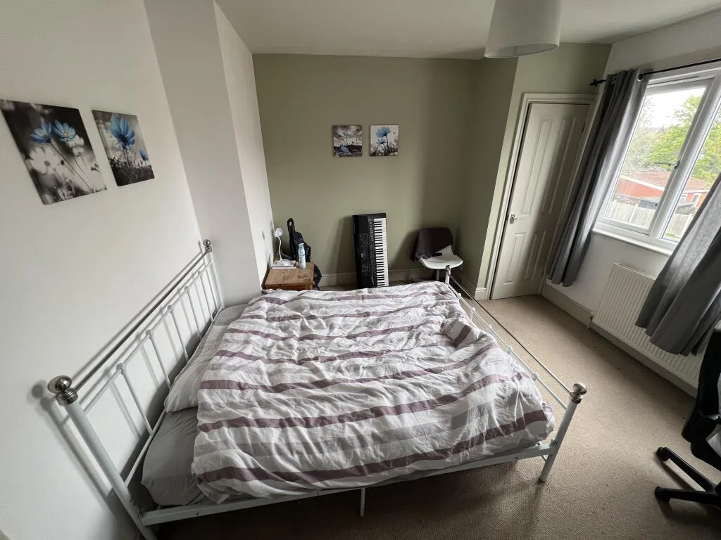 6 bedroom house for rent