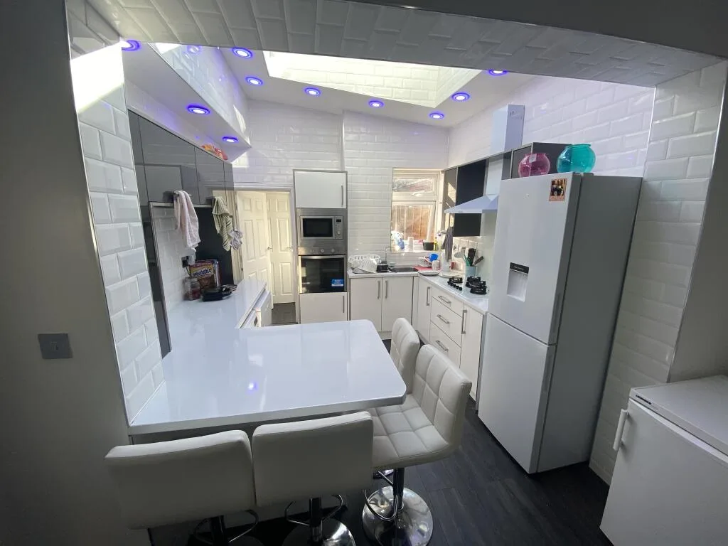 4 bedroom house for rent